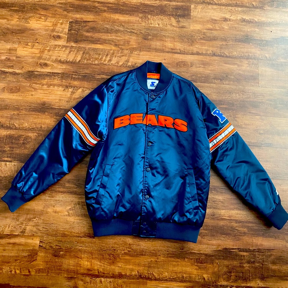 Starter- vintage Chi Bears satin jacket. Size XL